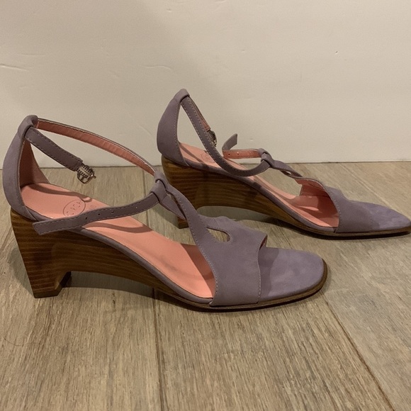 𝅺CIRCA By Joan & David Open Toe Sandal Lilac/ Lavender Suede Size 6.5 - Picture 1 of 10